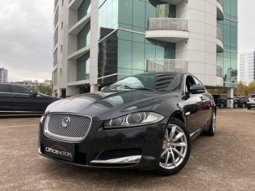 Jaguar xf 2.0 luxury 
