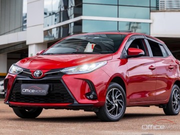 Toyota yaris ha xls15 