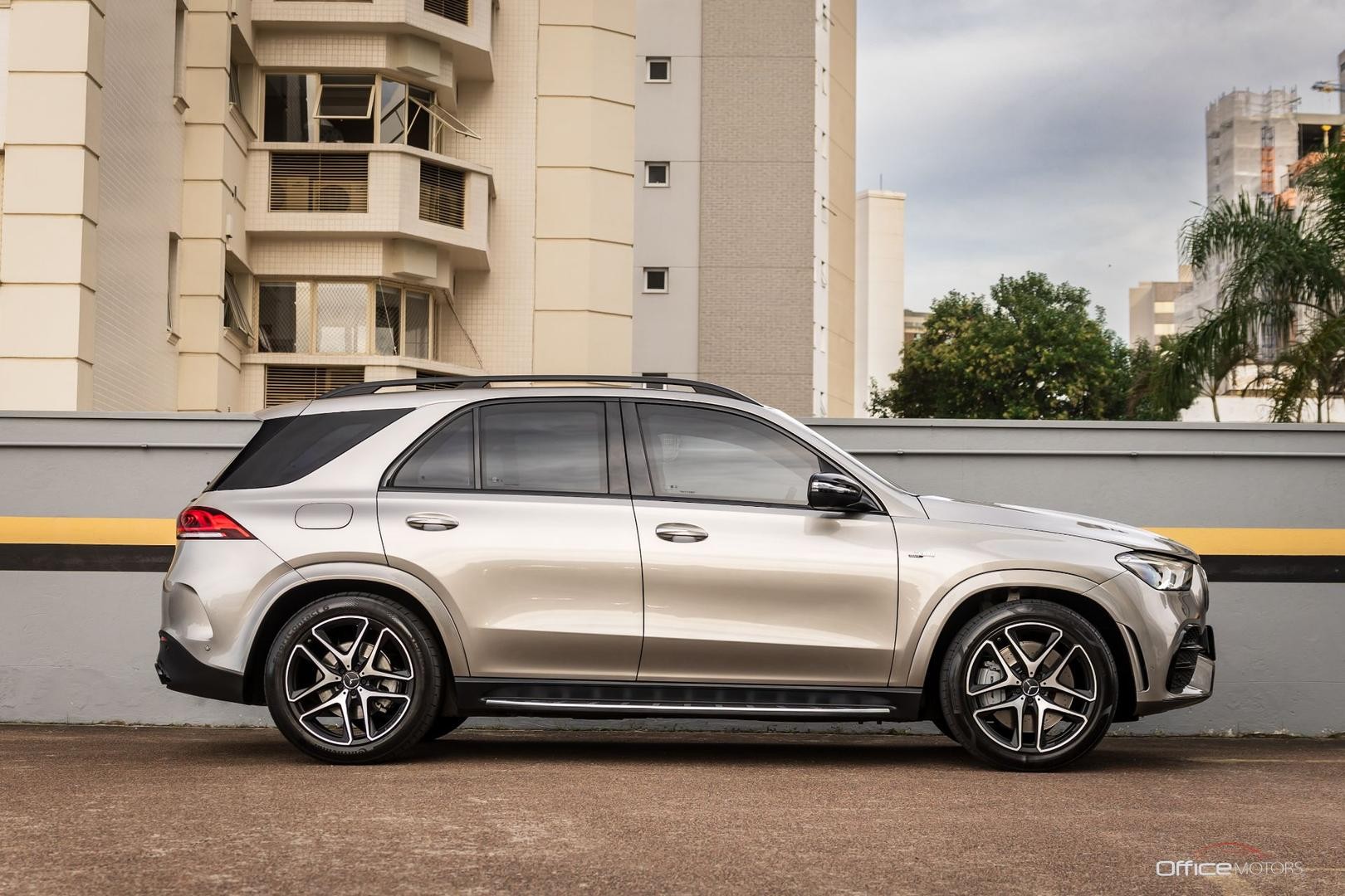 mercedes-benz amg gle53 4m