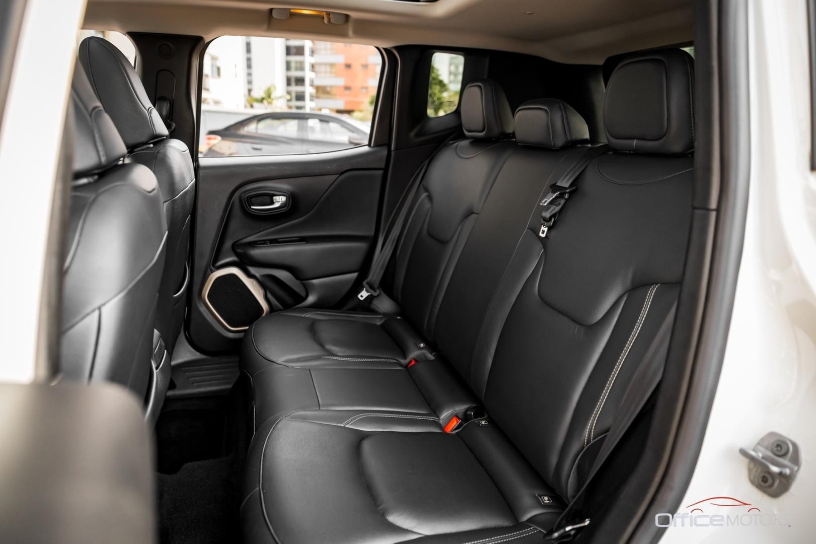 JEEP renegade lgt t at