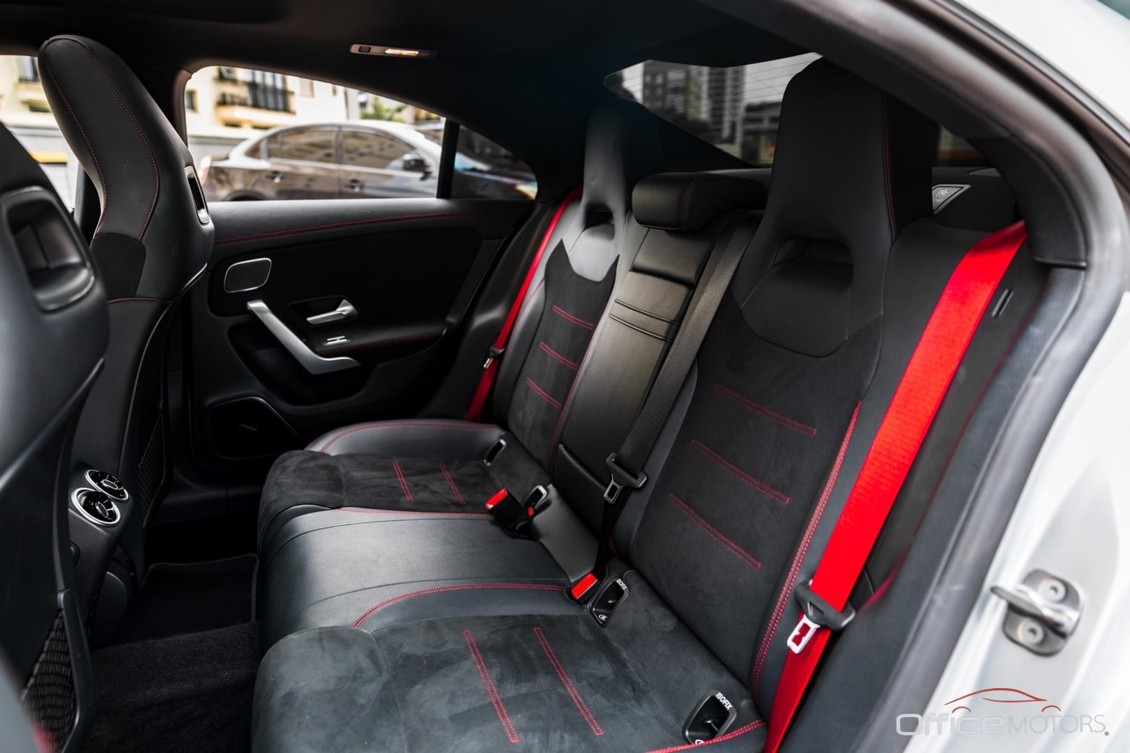 mercedes-benz cla-35 amg 4matic 2.0 tb aut.