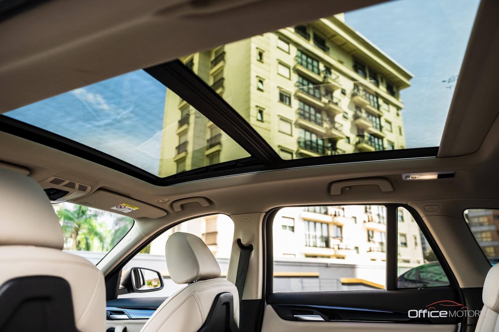 BMW x1 s20i activeflex