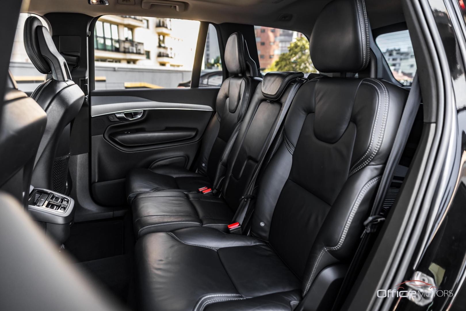 Volvo xc90 d5 momentum