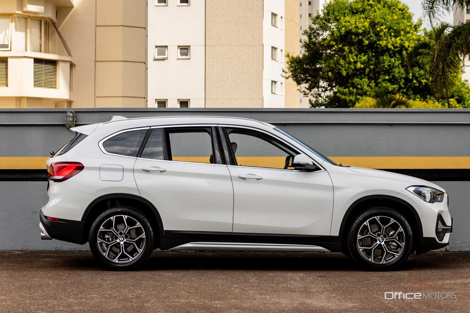 BMW x1 s20i activeflex