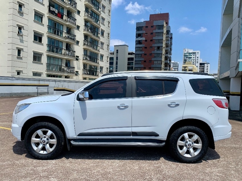 Chevrolet Trailblazer LTZ DIESEL 2.8 Branco 2015 - Office