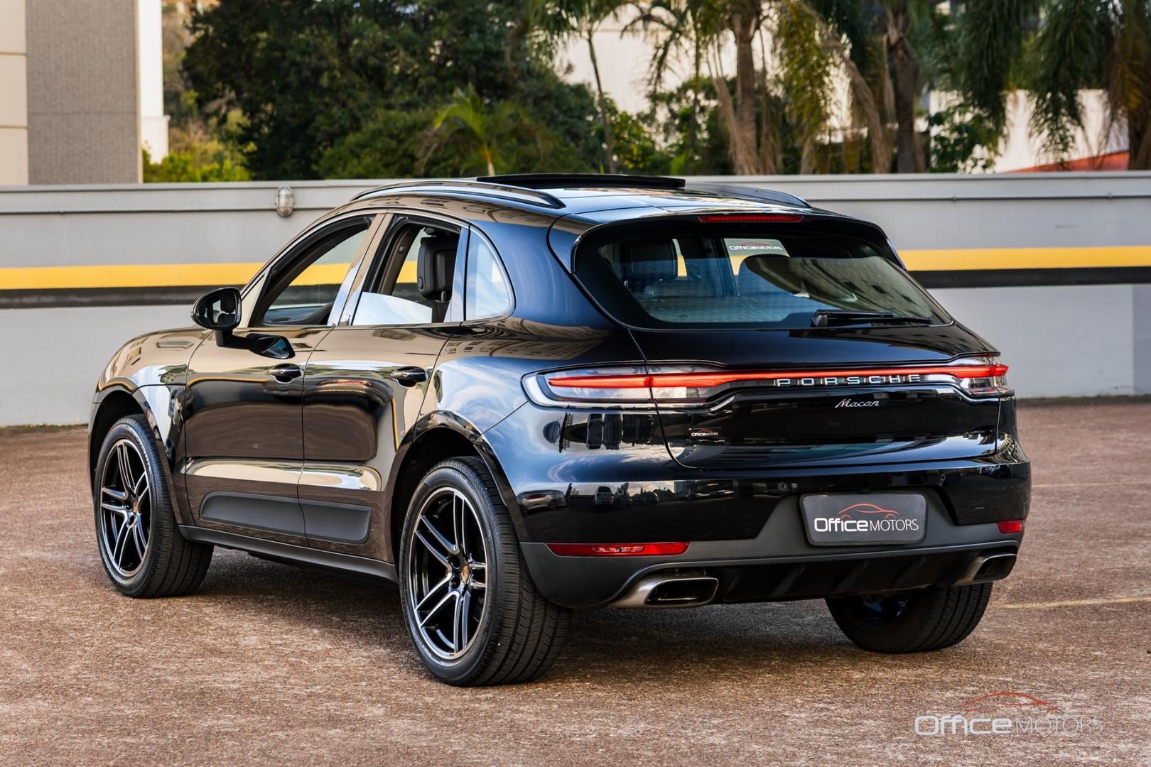 Porsche macan f