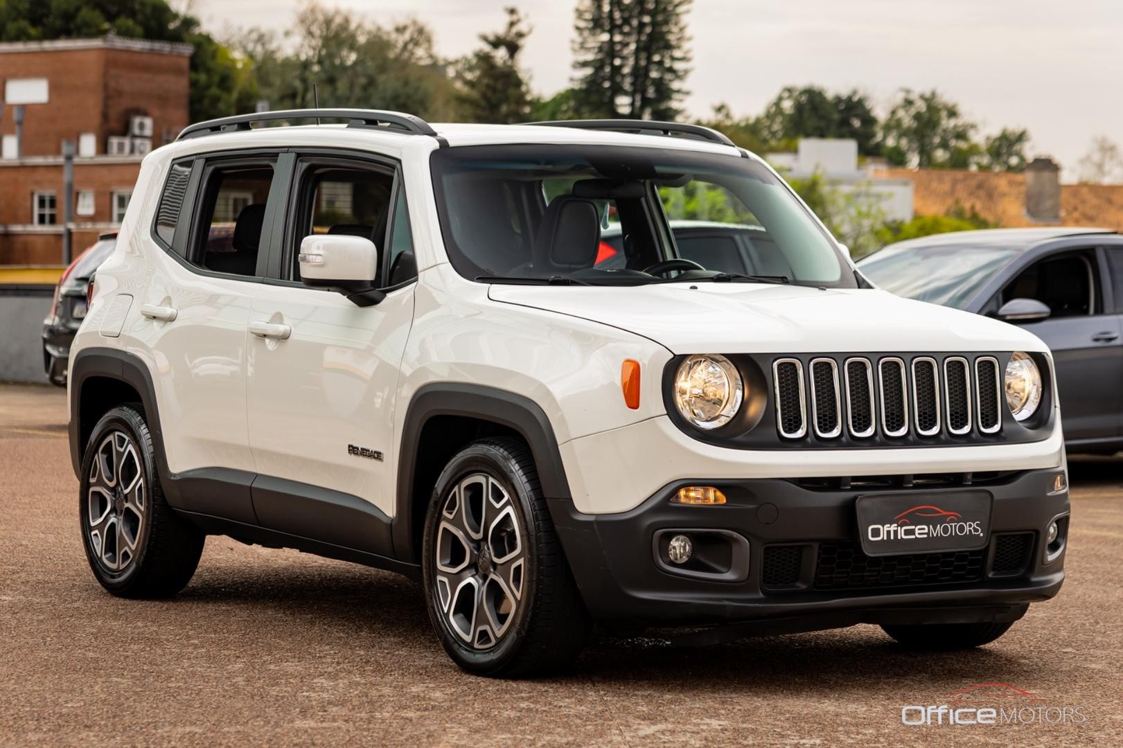 JEEP renegade lgt t at