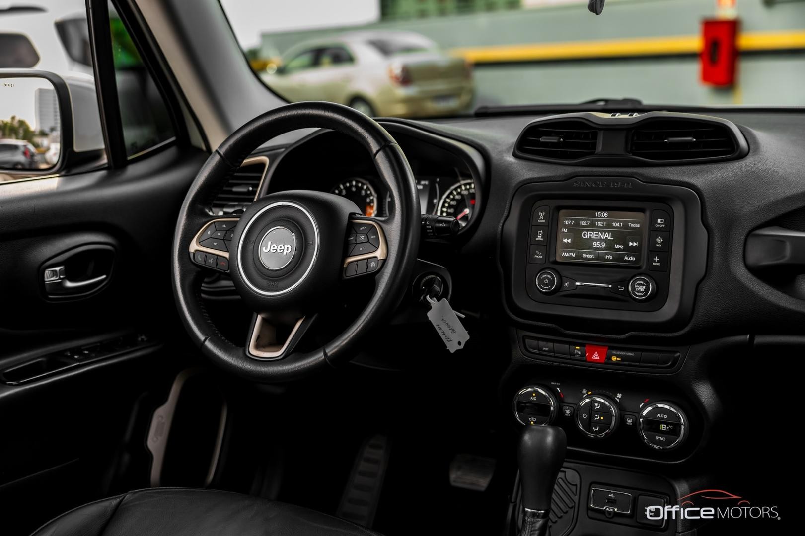 JEEP renegade lgt t at