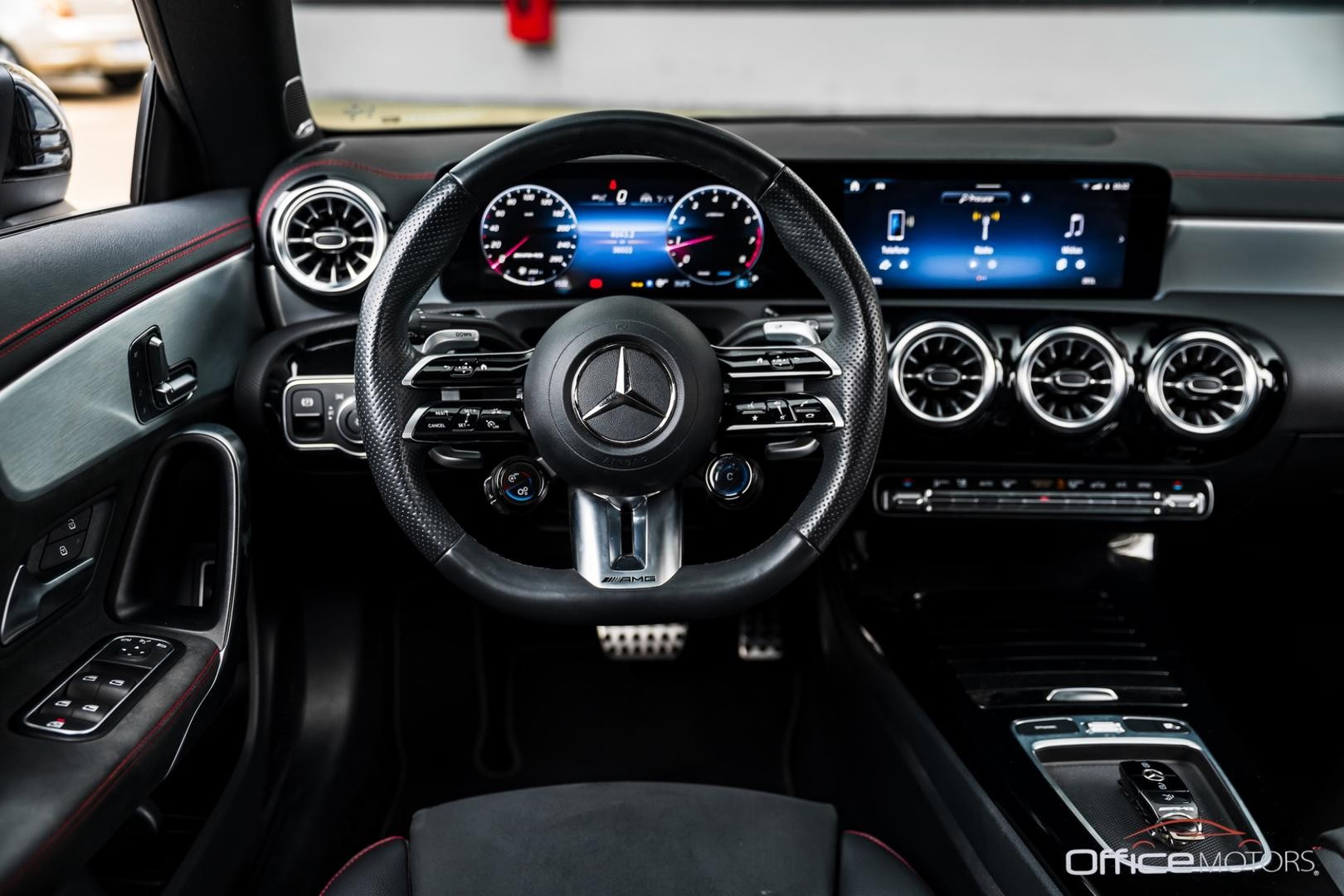 mercedes-benz cla-35 amg 4matic 2.0 tb aut.