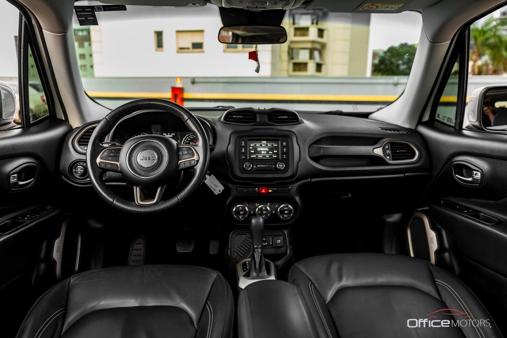 JEEP renegade lgt t at