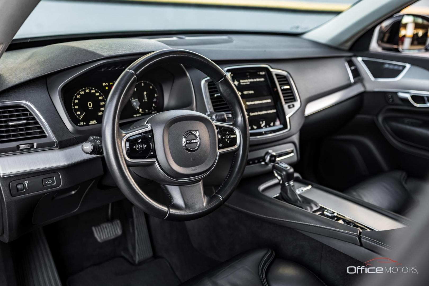 Volvo xc90 d5 momentum