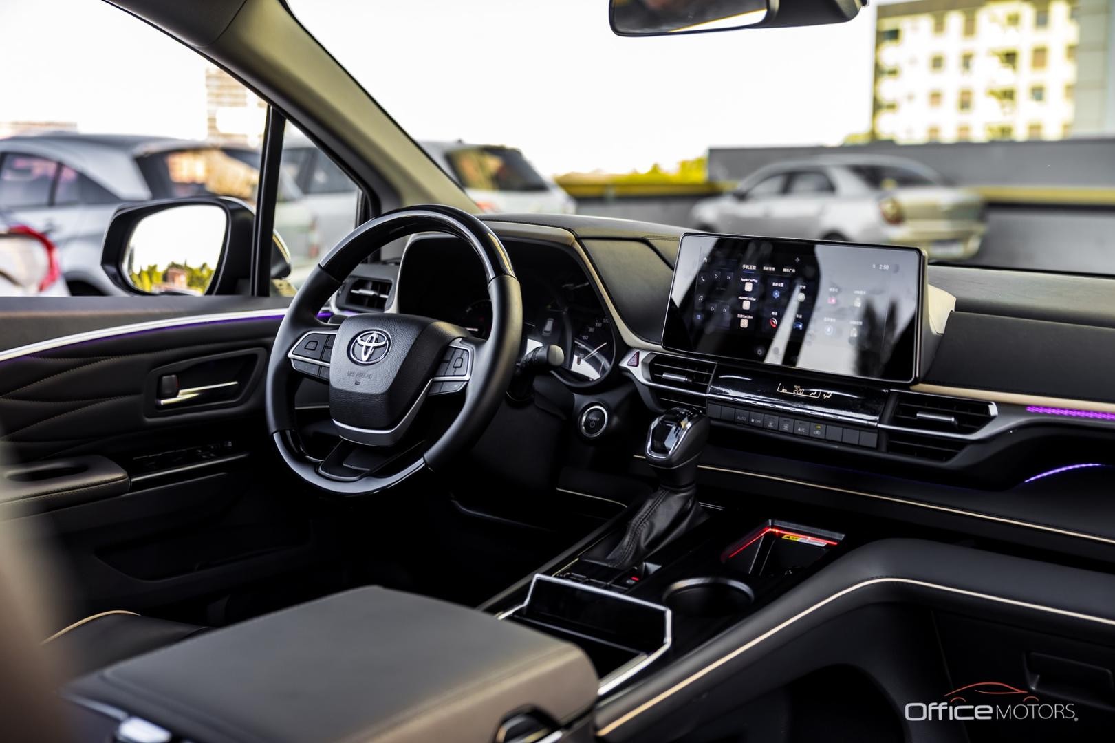 Toyota sienna fwd xle